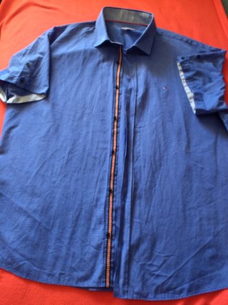 CAMISA TOMMY HILFIGER Talla 5XL Manga corta.