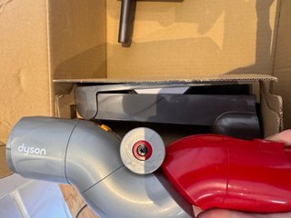 Dyson V12 Aspiradora Nueva