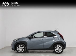 Toyota Aygo X Cross Play