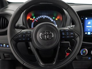 Toyota Aygo X Cross Play
