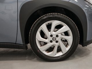 Toyota Aygo X Cross Play