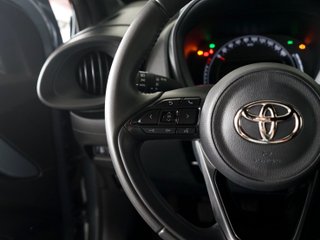 Toyota Aygo X Cross Play