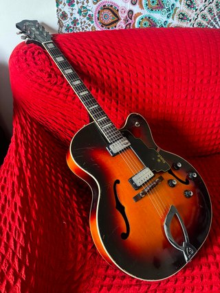 Guitarra Jazz Guild X175 1967 Sunburst