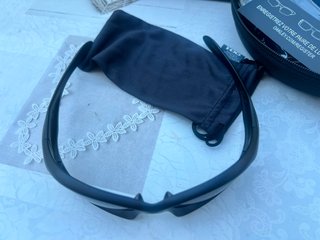 Occhiali da sole Oakley neri/grigi