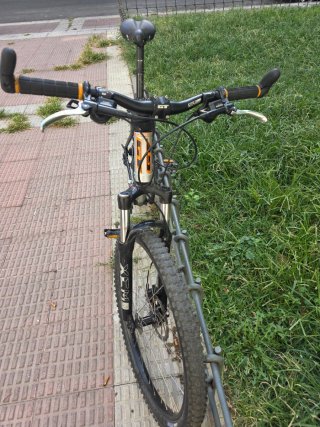Bicicleta GT Avalanche