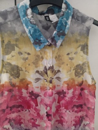 Camisa H&M Gasa Talla S Flores Sin Mangas