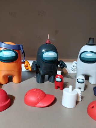 8 Figuras Among Us