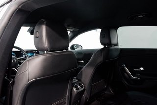 Mercedes CLA 200 1332 GASOLINA 160 5P