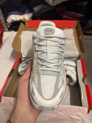 Nike P6000 Blancas y Grises Talla 43