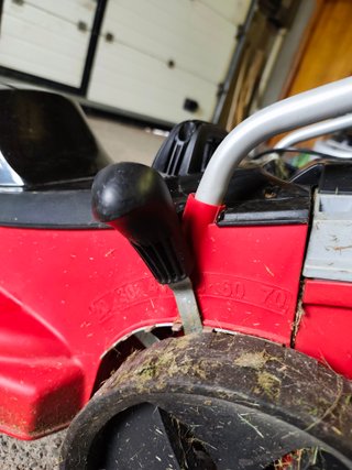 Cortacésped Eléctrico Einhell 1700W