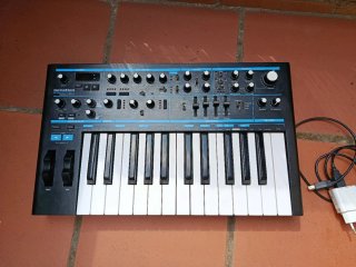 Sintetizador Novation Bass Station II