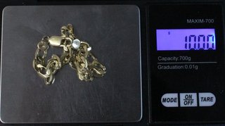 Pulsera de oro de 18k. Peso: 10.00 gr.