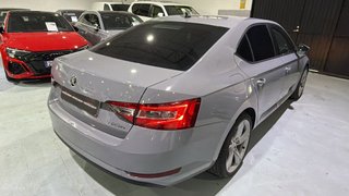 Skoda SuperB 2.0TDI 150cv DSG 07/2018