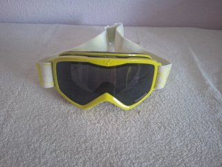 Gafas de esquí infantiles amarillas Marca CEBE