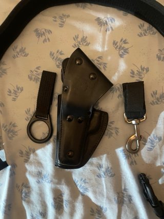 Funda pistola, 2 cinturónes vigilante +ascesorios