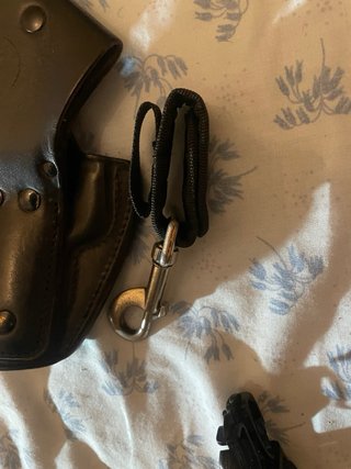 Funda pistola, 2 cinturónes vigilante +ascesorios