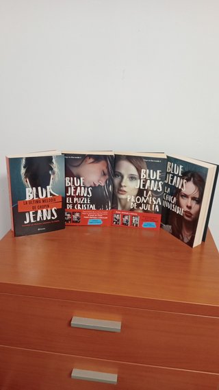 Lote 4 libros Blue Jeans chica invisible + Chopin