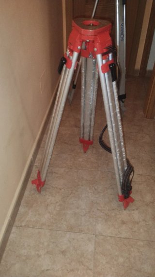 Trípode topografía SOKKIA PFA5-E