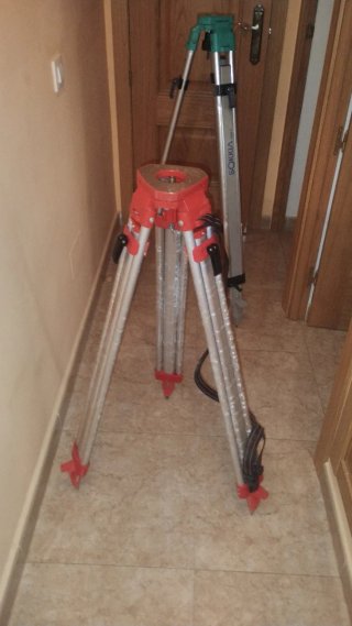 Trípode topografía SOKKIA PFA5-E