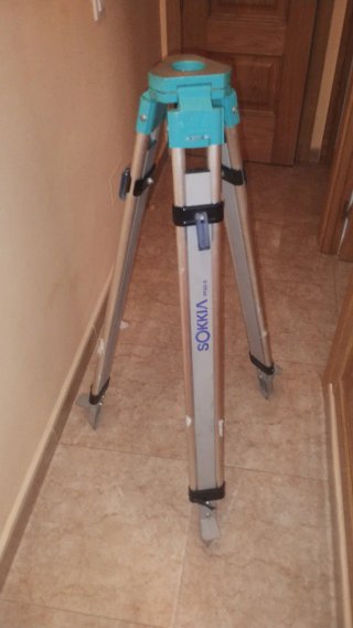 Trípode topografía SOKKIA PFA5-E