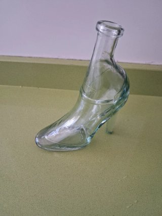 Botella de licor zapato de cristal