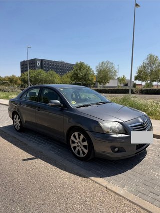 Toyota Avensis 2008
