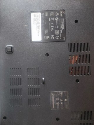 Computer portatile Acer nero+custodia