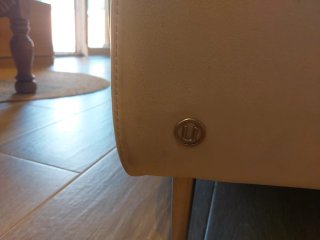 Sofá de piel Natuzzi blanco