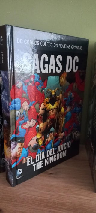 1-8 SAGAS DC COMICS novelas gráficas. Precio/ud