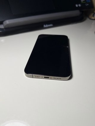 iPhone 12 Pro 256GB – 86% batería –