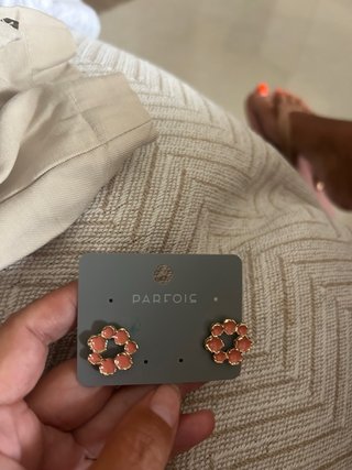 Pendientes Parfois dorados y rosas sin estrenar