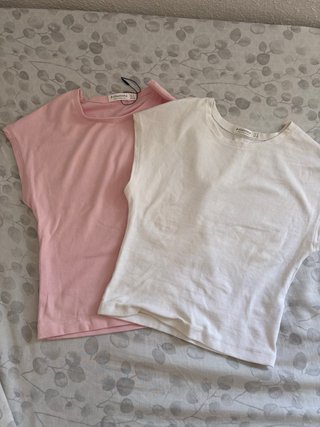 2 Tops Stradivarius S/36/8 Rosa y Blanco