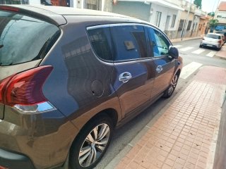 Peugeot 3008 2014