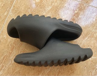 Adidas Yeezy Slide Onyx Talla 43