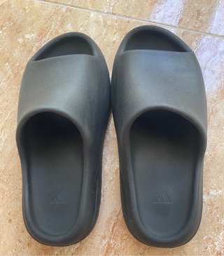 Adidas Yeezy Slide Onyx Talla 43