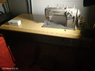 Máquina de coser Refrey 430 Industrial