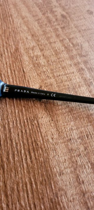 Montuta Gafas Prada Negra