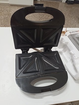 Sandwichera Electrotek 750W