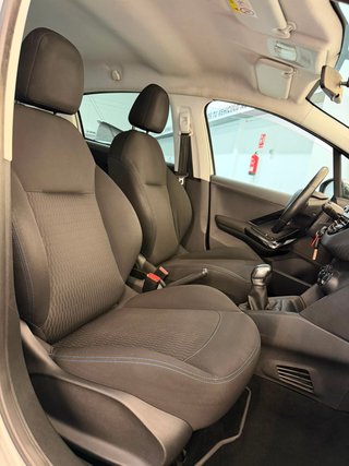 Peugeot 208 2019