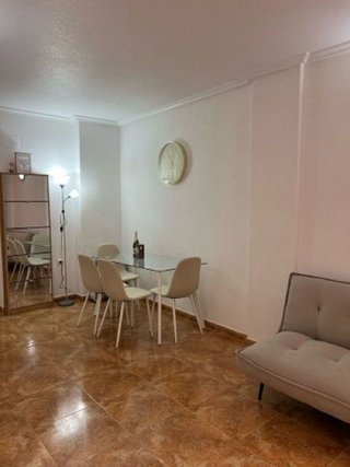 Piso en alquiler en Centro en Torrevieja