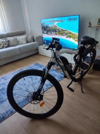 Bicicleta Eléctrica Rockrider Blanca