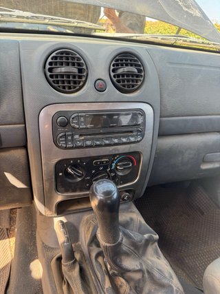 Jeep Cherokee 2.8 CRD SPORT