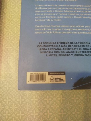 Trilogía RAVENHOOD, 3 LIBROS