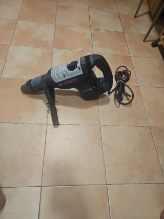 Martillo Bosch GBH 8-45 DV Profesional