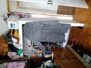 Chaquetón gris sin botones