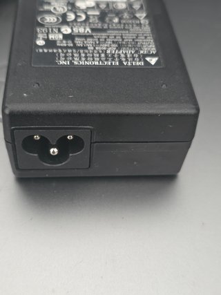 Carregador Delta 90W ADP-90SB BB 19V 4.74A