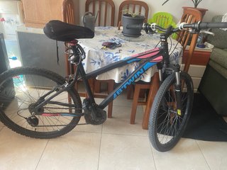 Bicicleta B'Twin Rockrider 500