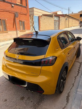Peugeot 208 2020