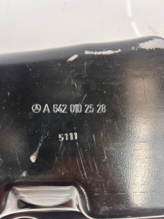 Cárter inferior Mercedes-Benz A6420102528
