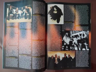 Revista Heavy Rock Magazine año 2001